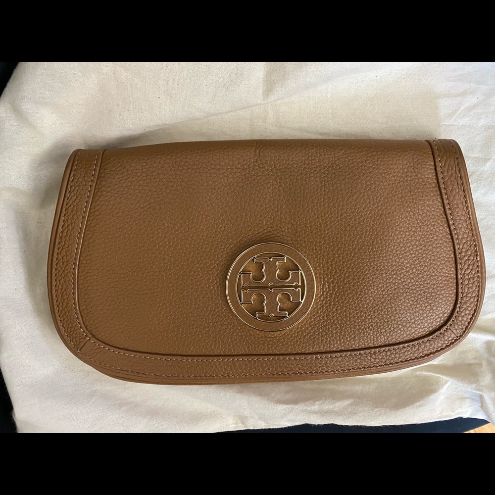 Tory Burch Amanda Clutch with crossbody strap